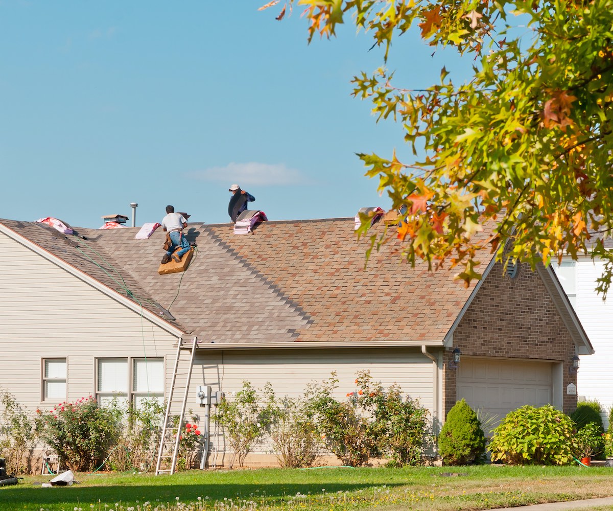 Team of Houston roofers completing Tomball roof repair