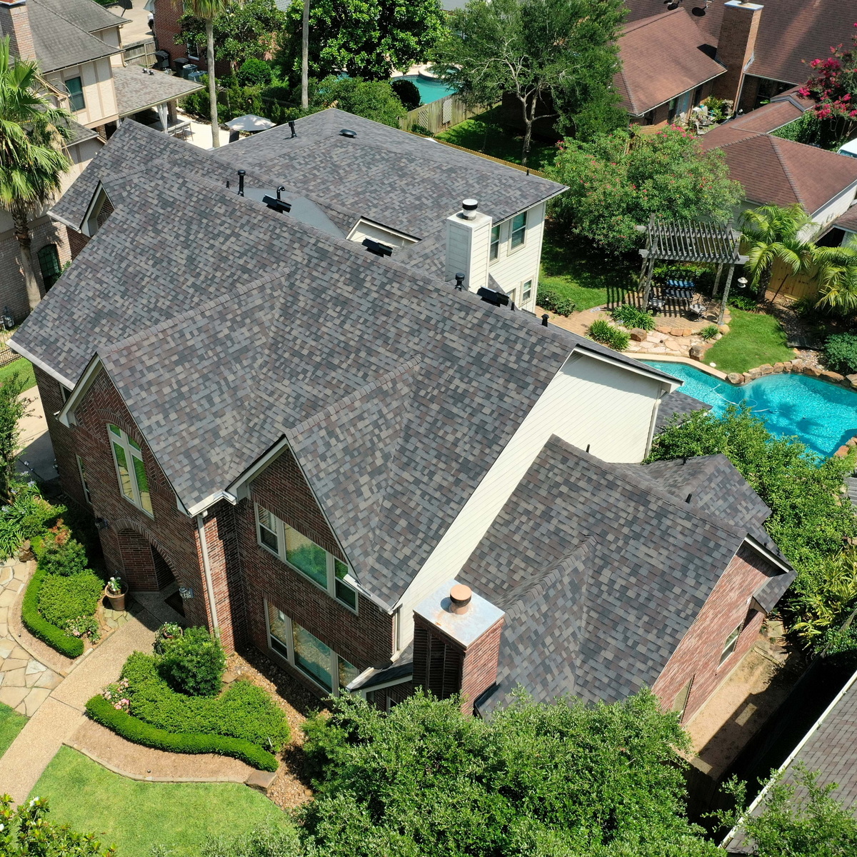 A well executed Sienna roof replacement accomplished by Houston roof experts.