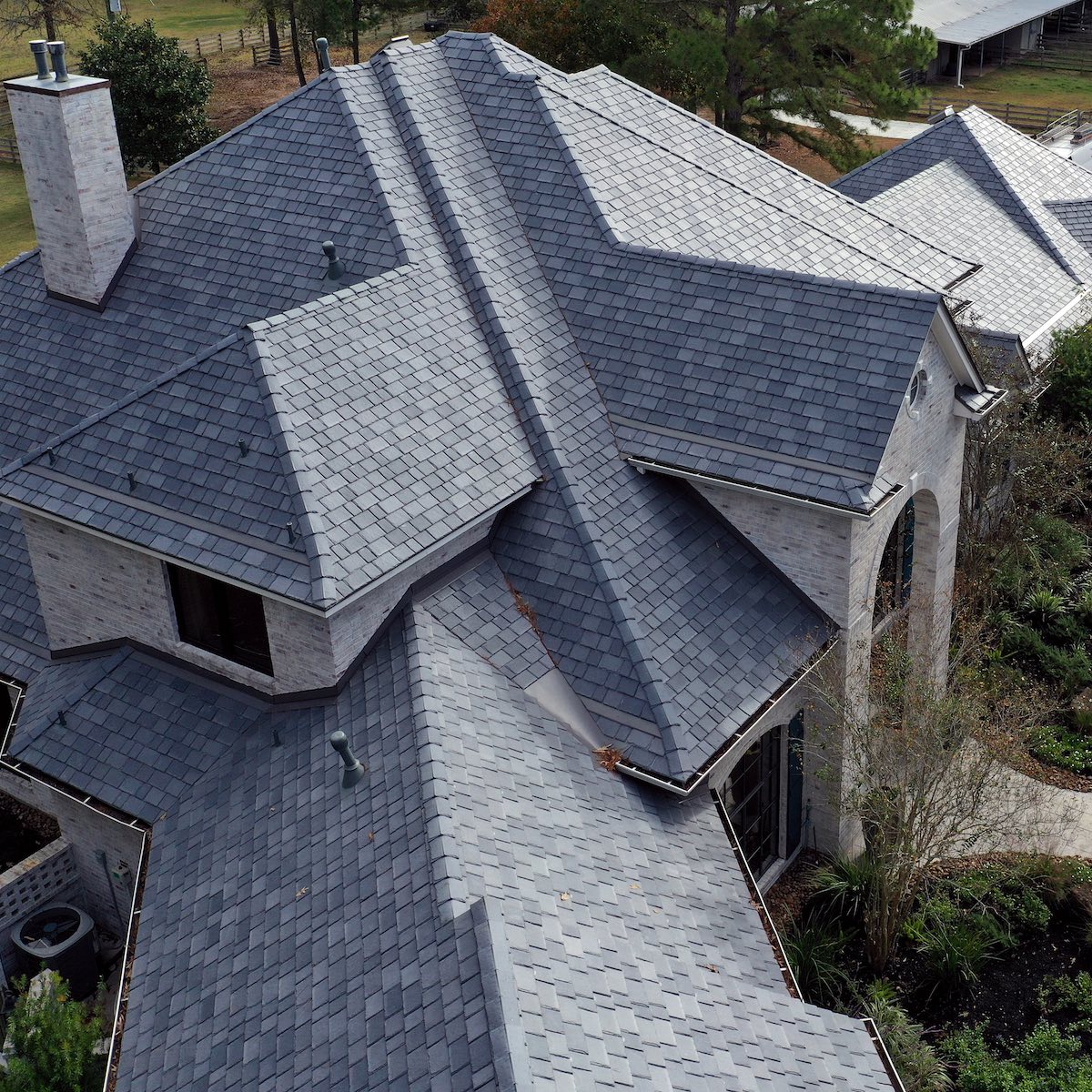 A newly repaired Houston roof