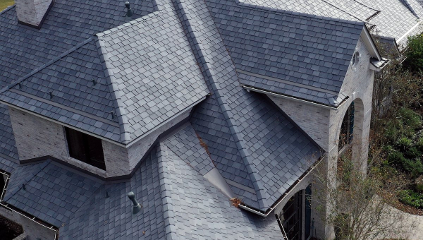 A newly repaired Houston roof